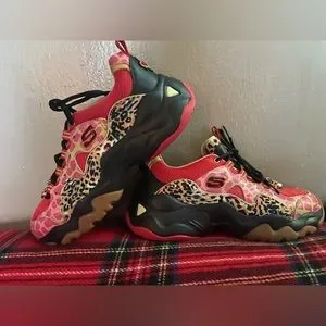 Heritage Collection Skechers Premium Heritage Red Skechers Premium